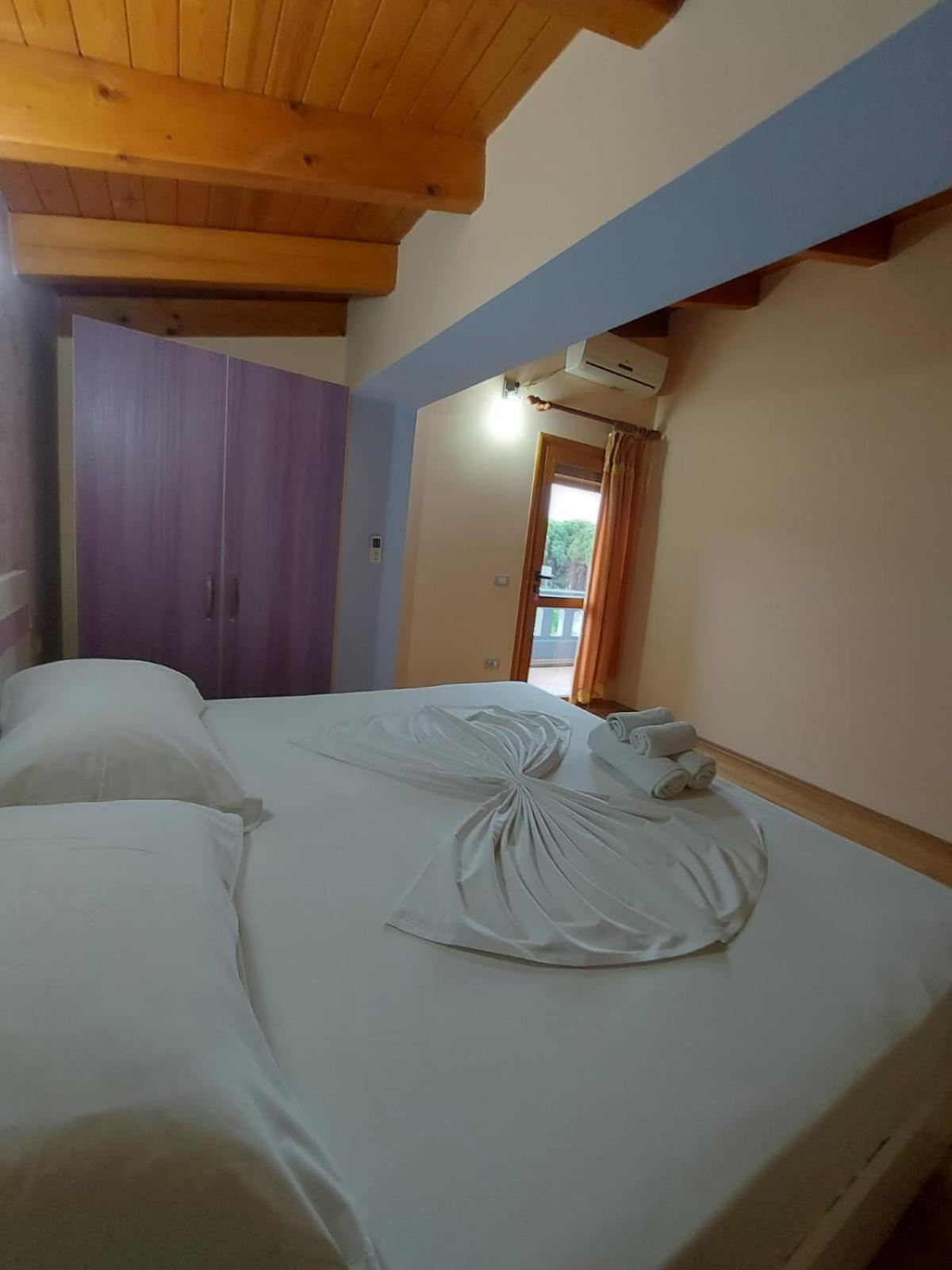Vila Green Relax Vlorë 외부 사진