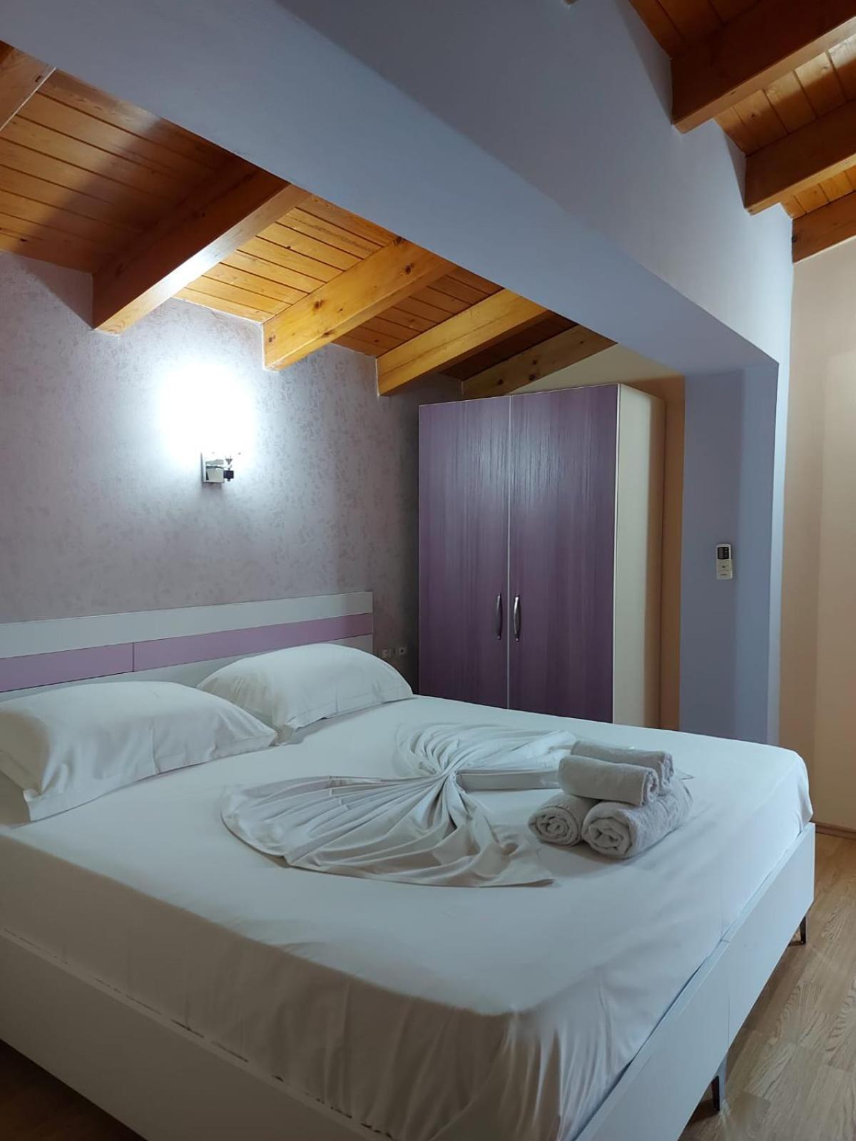 Vila Green Relax Vlorë 외부 사진